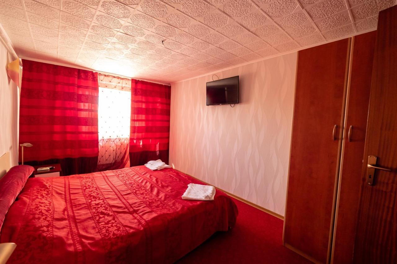 Pension Motanul Galanton Snagov Exterior foto
